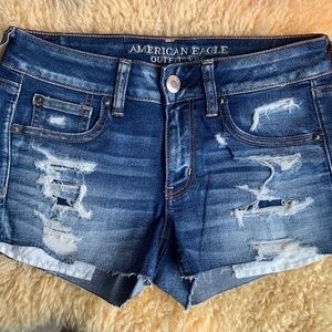 NWOT American Eagle denim shorts sz4